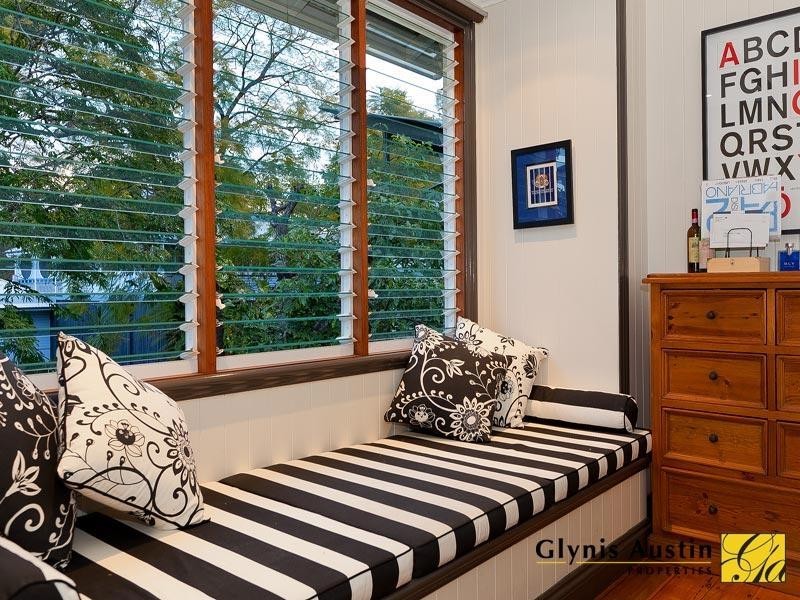 52 Terrace Street, Toowong QLD 4066