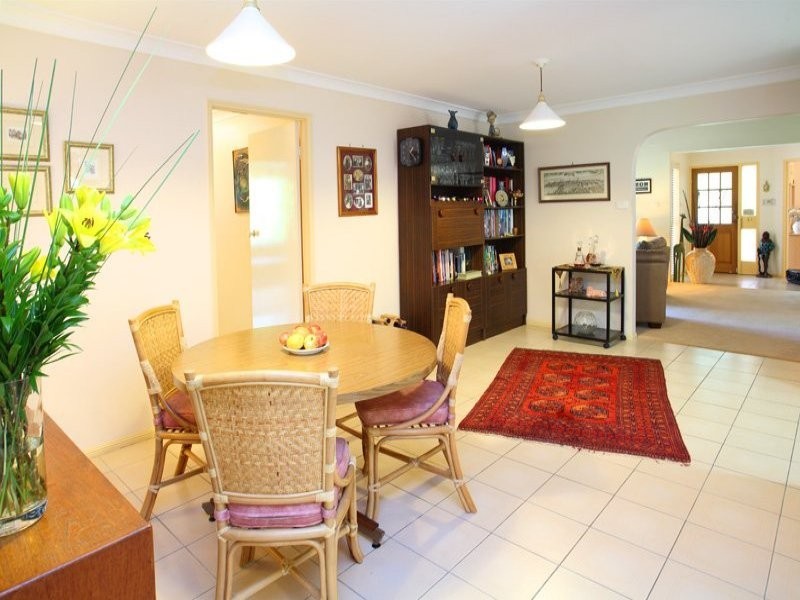 76 Gem Road, Kenmore QLD 4069