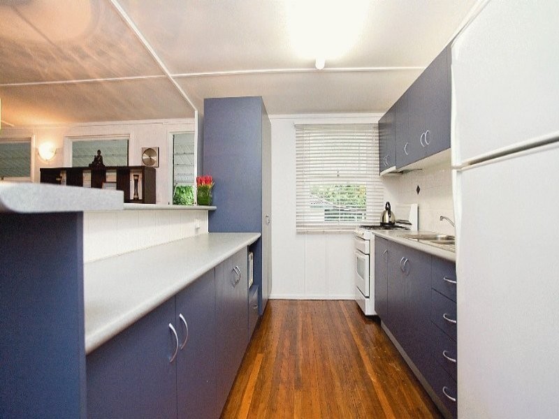2 Teale Street, Ashgrove QLD 4060