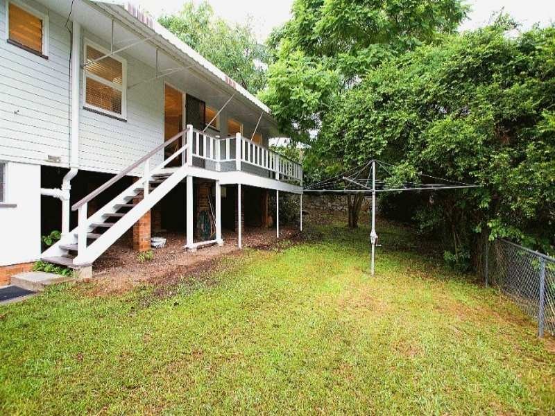 2 Teale Street, Ashgrove QLD 4060