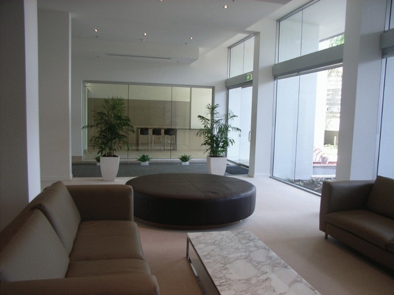 35 Harbour Road, Hamilton QLD 4007