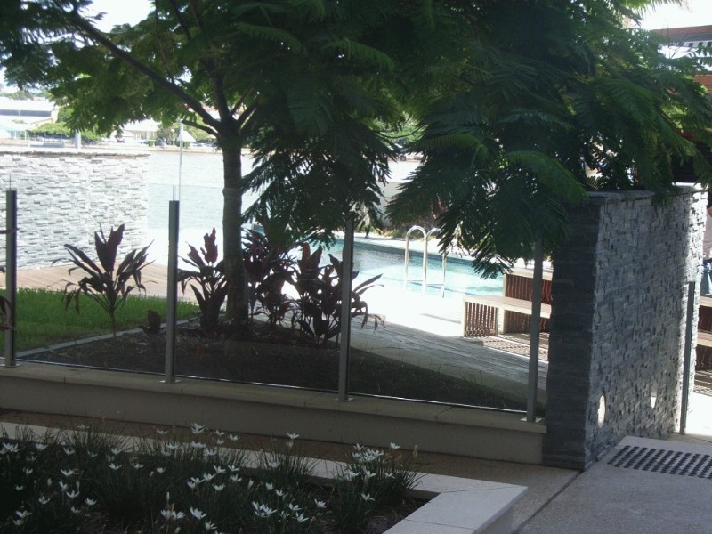 35 Harbour Road, Hamilton QLD 4007