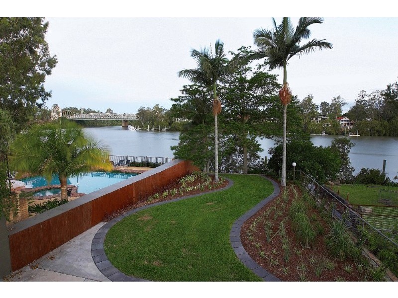 Indooroopilly QLD 4068