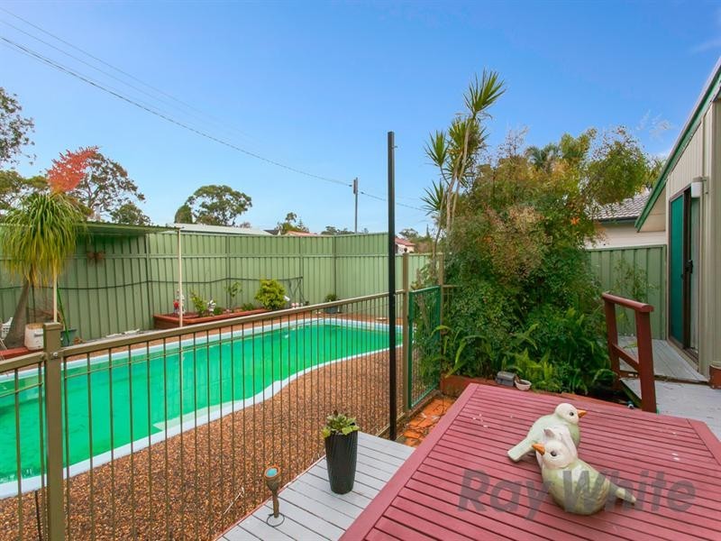 3 Teak Street, Gateshead NSW 2290