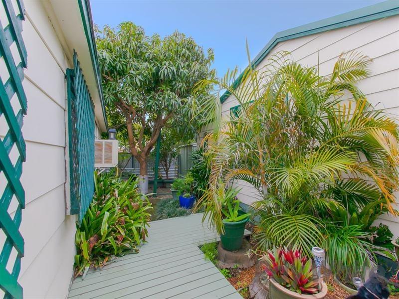 3 Teak Street, Gateshead NSW 2290