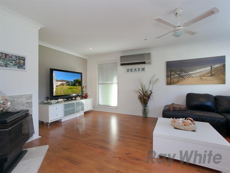 4 Robina Drive, Hillsborough NSW 2290