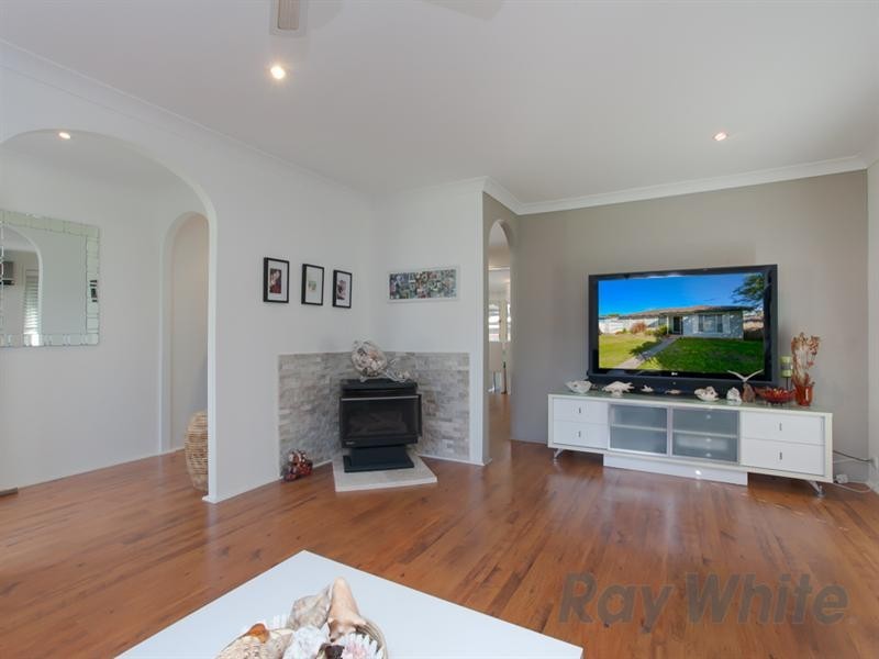 4 Robina Drive, Hillsborough NSW 2290