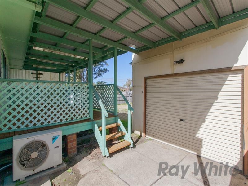 16 Cassia Crescent, Gateshead NSW 2290