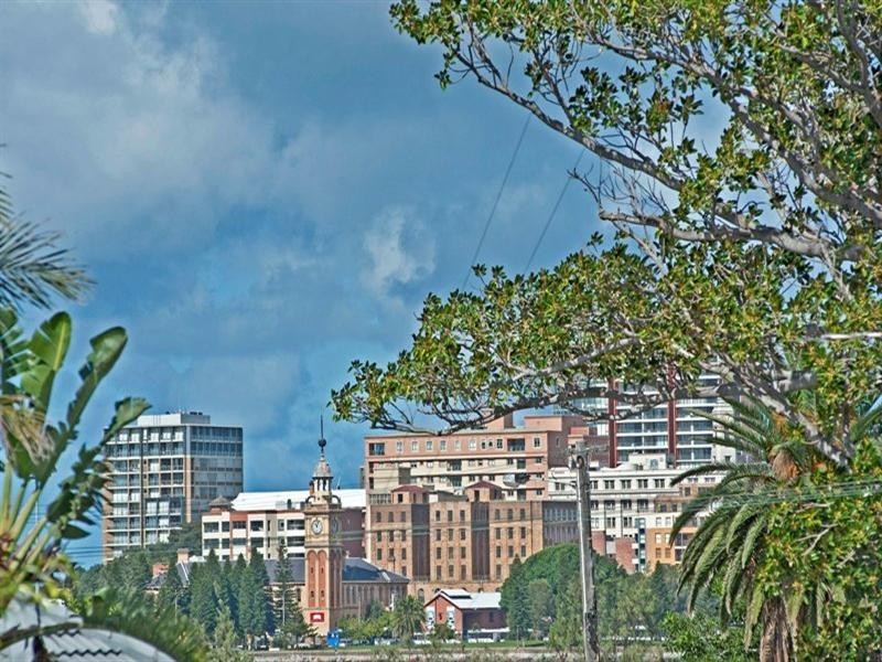 53 Maitland Street, Stockton NSW 2295