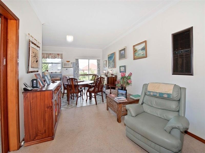 53 Maitland Street, Stockton NSW 2295