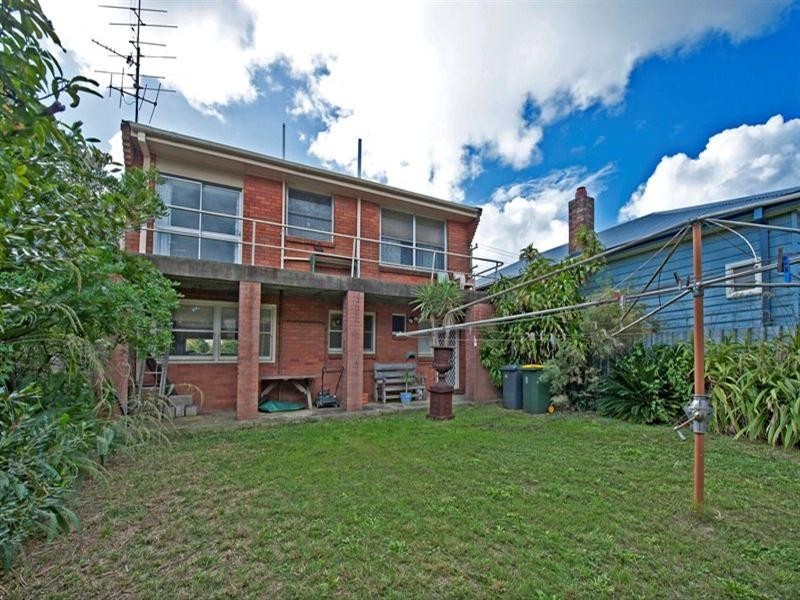 53 Maitland Street, Stockton NSW 2295