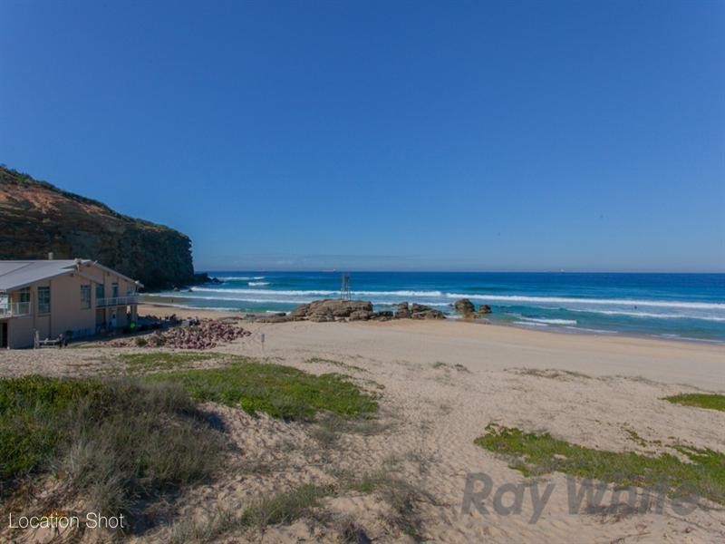 10 Woods Street, Redhead NSW 2290