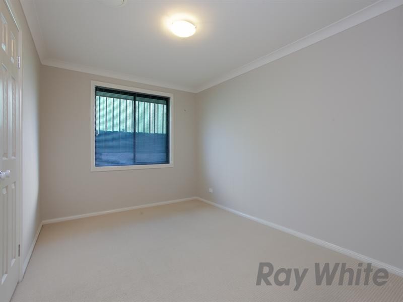 38 Rosewood Crescent, Fletcher NSW 2287