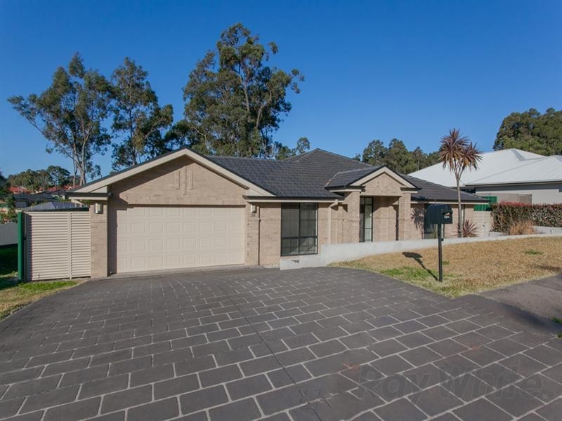 38 Rosewood Crescent, Fletcher NSW 2287
