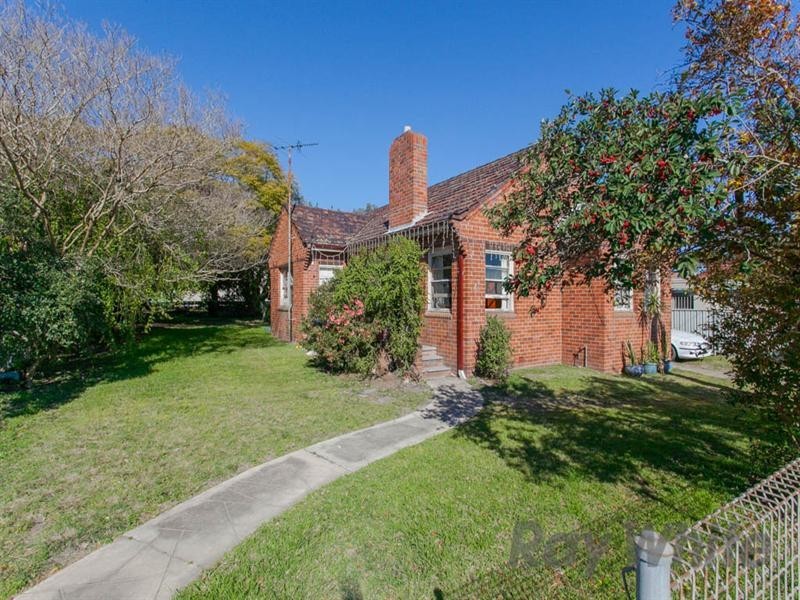 30 Glover Street, Belmont NSW 2280