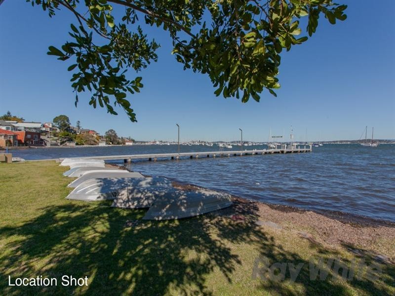 30 Glover Street, Belmont NSW 2280