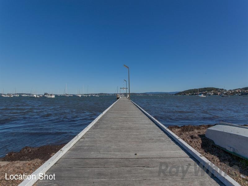 30 Glover Street, Belmont NSW 2280