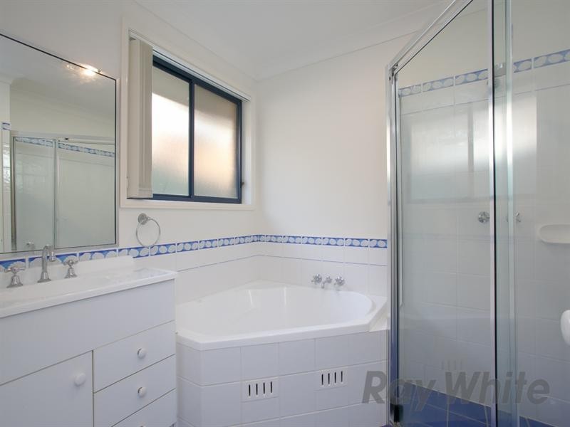 55 Crawford Lane, Mount Hutton NSW 2290