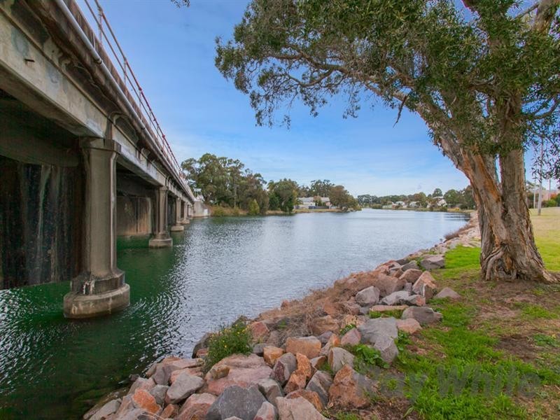 70 Elizabeth Street, Tighes Hill NSW 2297