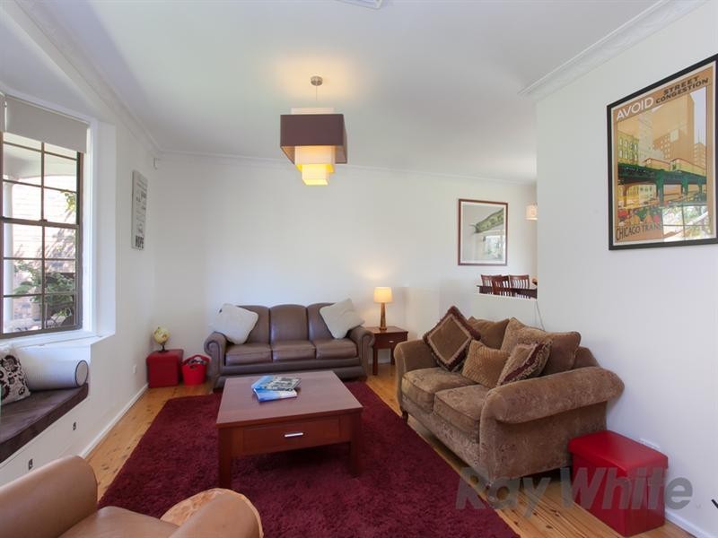 35 Crescent Road, Charlestown NSW 2290