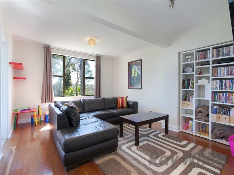 35 Crescent Road, Charlestown NSW 2290