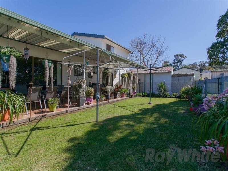 18 and 20 Jones Avenue, Warners Bay NSW 2282