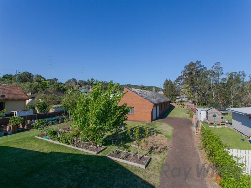 18 and 20 Jones Avenue, Warners Bay NSW 2282