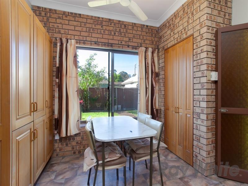 20 Jones Avenue, Warners Bay NSW 2282