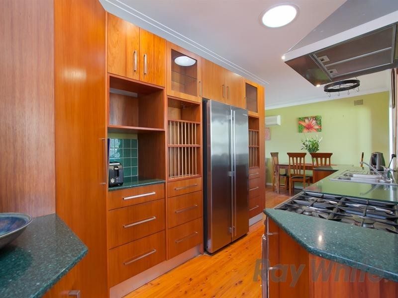 30 Lees Street, Charlestown NSW 2290