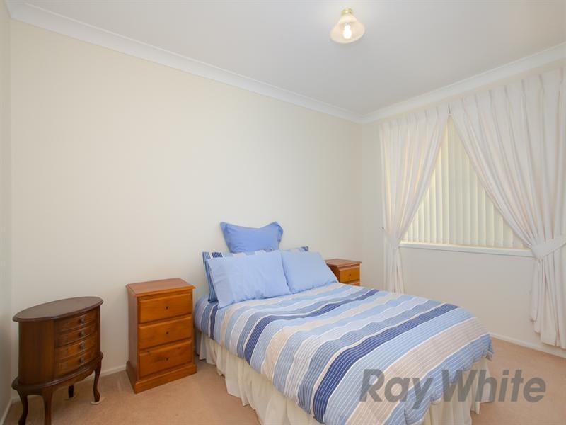 4 Toucan Close, Cameron Park NSW 2285