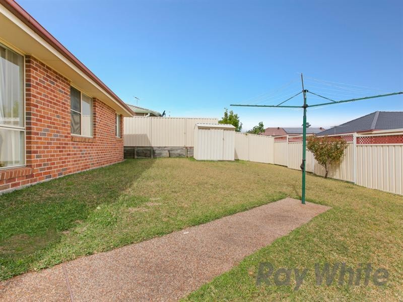 4 Toucan Close, Cameron Park NSW 2285