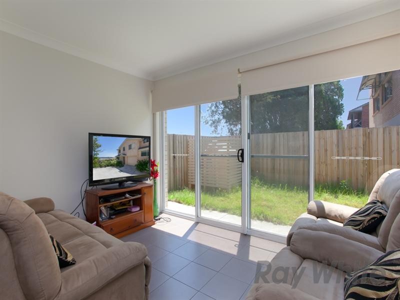 3/210-212 Brunker Road, Adamstown NSW 2289