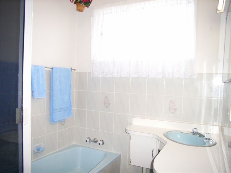 15 Mirambeena Street, Belmont North NSW 2280