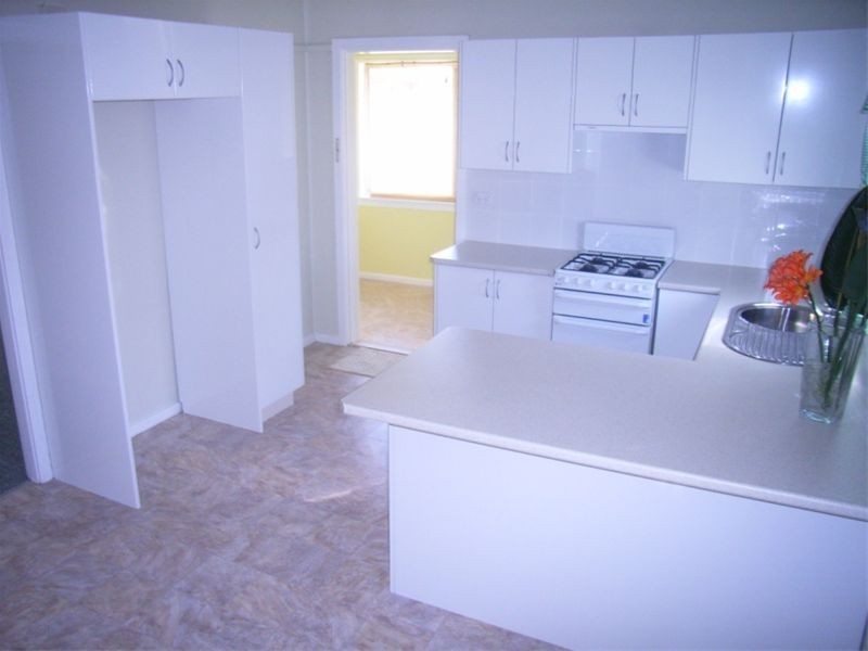 37 Lake Street, Windale NSW 2306