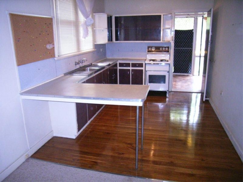 10 Woods Street, Redhead NSW 2290