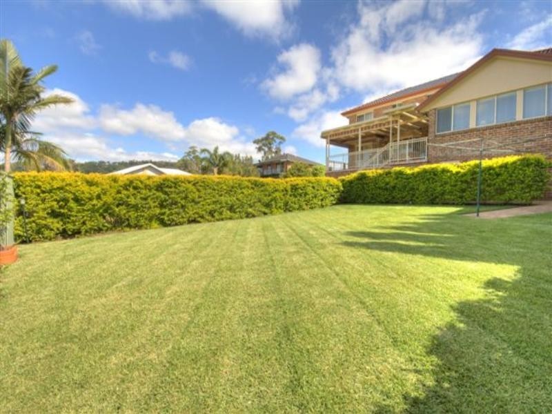 17 Ulverston Way, Lakelands NSW 2282