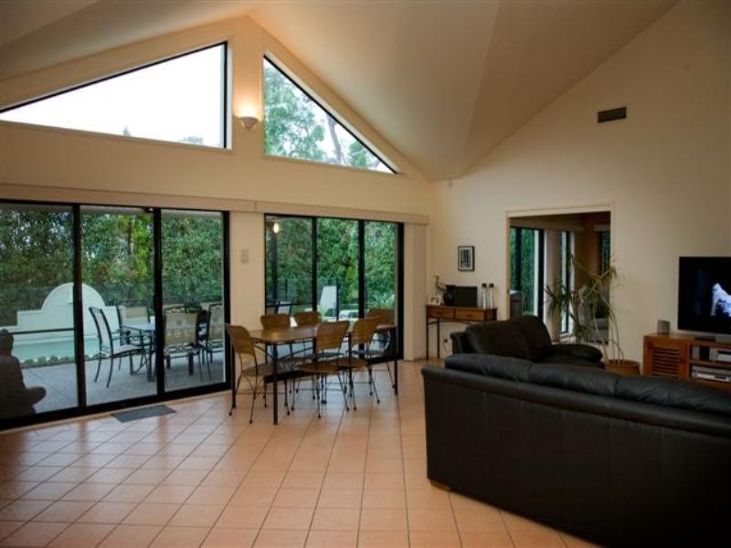 16 The Callister, Lakelands NSW 2282