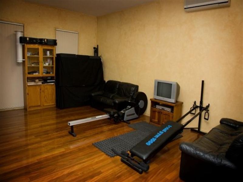 16 The Callister, Lakelands NSW 2282