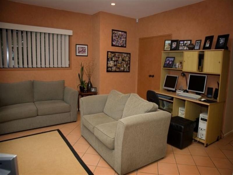 16 The Callister, Lakelands NSW 2282