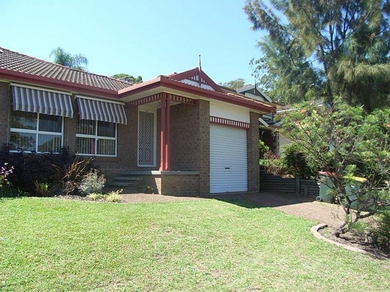 2/66 Crescent Road, Charlestown NSW 2290