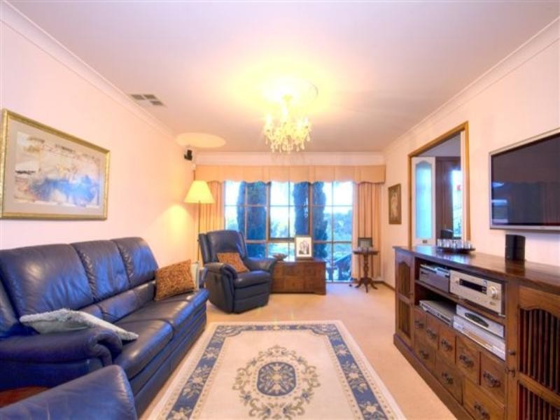 121 Fairfax Road, Warners Bay NSW 2282