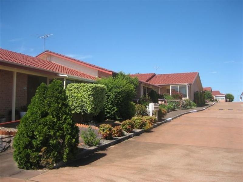 Unit 9 & 11/125 Main Road, Cardiff Heights NSW 2285