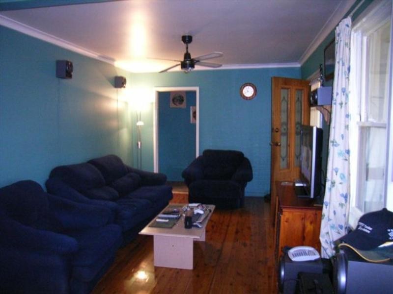 19 Swan Street, Windale NSW 2306