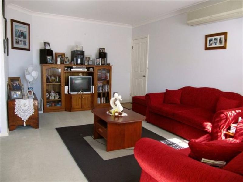 2/24 Turnbull Street, Edgeworth NSW 2285