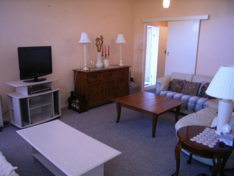 120 Floraville Road, Floraville NSW 2280