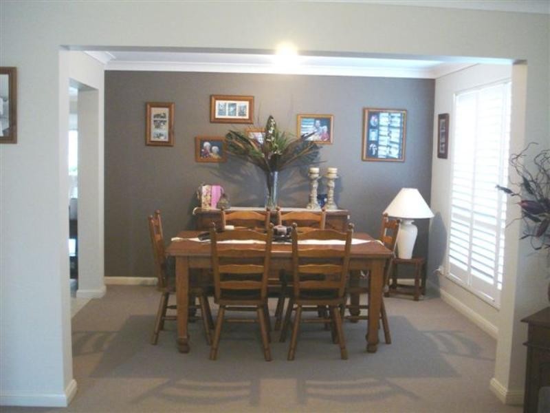 11 Laurina Cove, Valentine NSW 2280