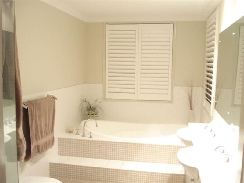 11 Laurina Cove, Valentine NSW 2280