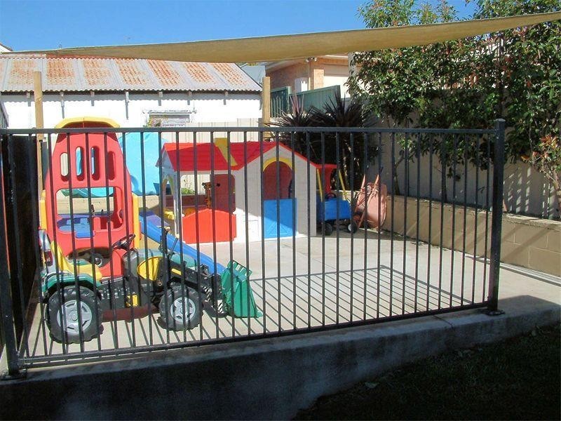 2 Redrose Avenue, Belmont NSW 2280