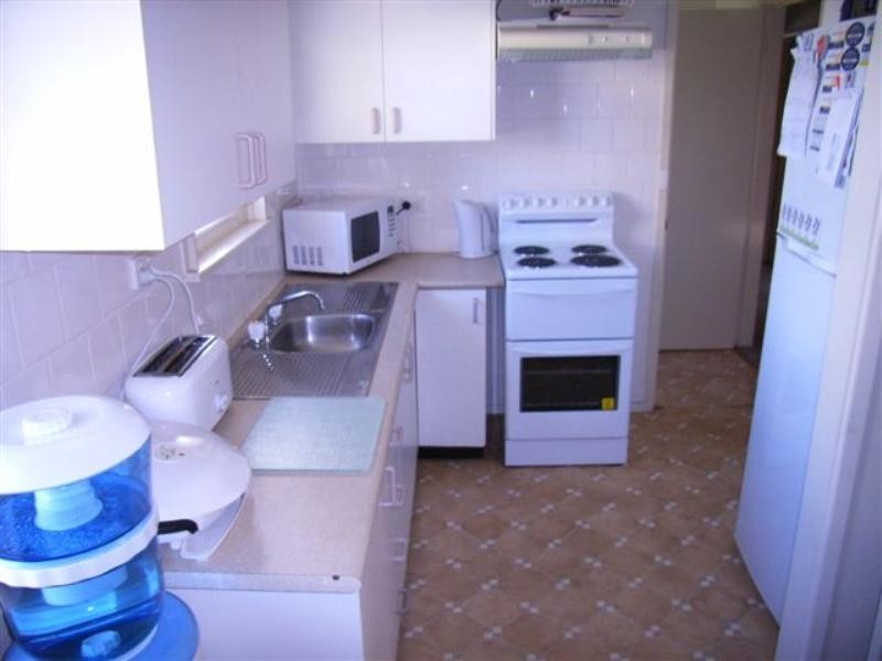 6 Pine Place, Gateshead NSW 2290