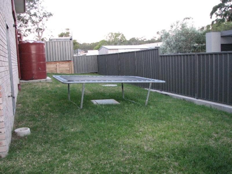 17 Corymbia Street, Croudace Bay NSW 2280